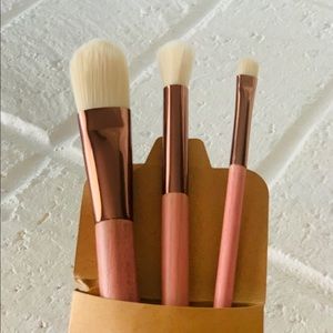 Luxie Brushes *Brand New!*